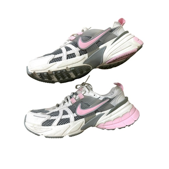 Nike‎ V2k Run Sneakers Size 7 Light Pumice/Pink Foam (HQ4046 001) Running Shoes - Picture 1 of 10